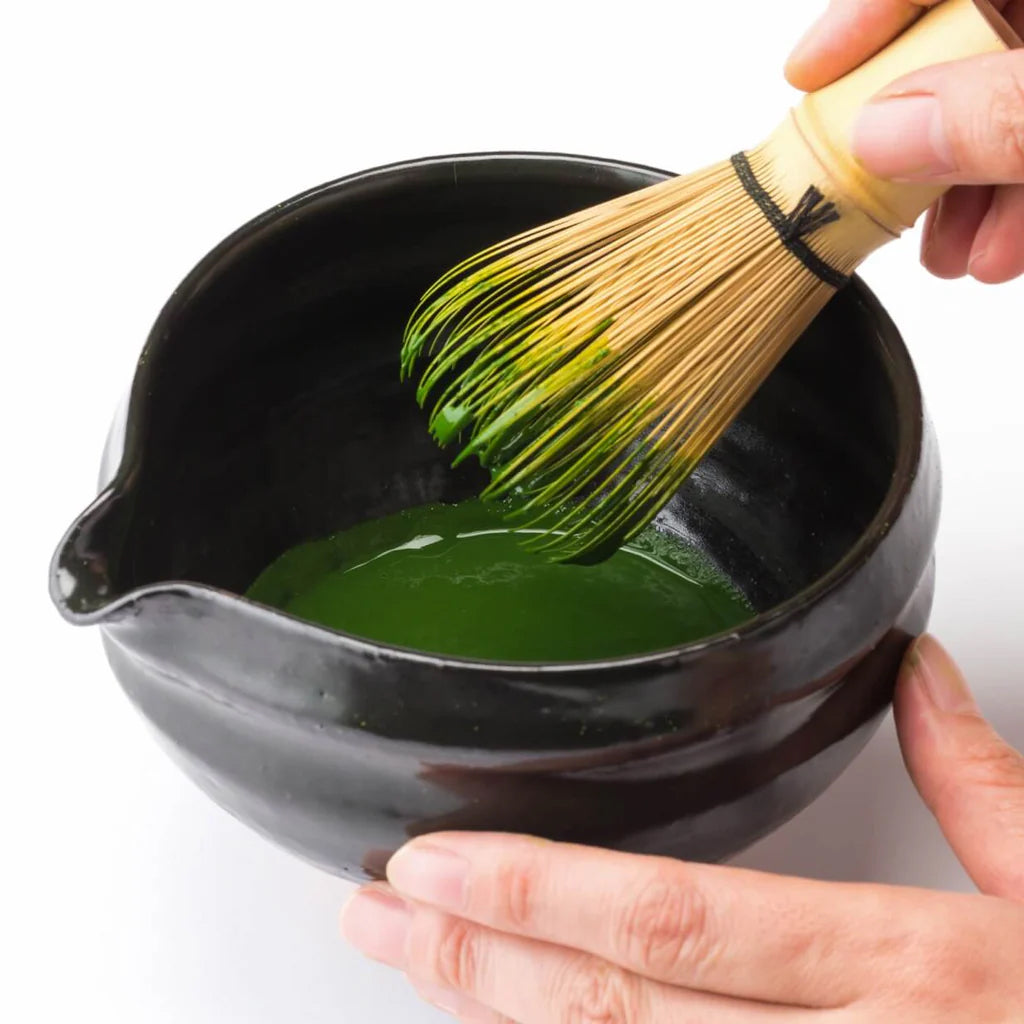 Ippodo Tea Kan matcha tin back label with brewing instructions